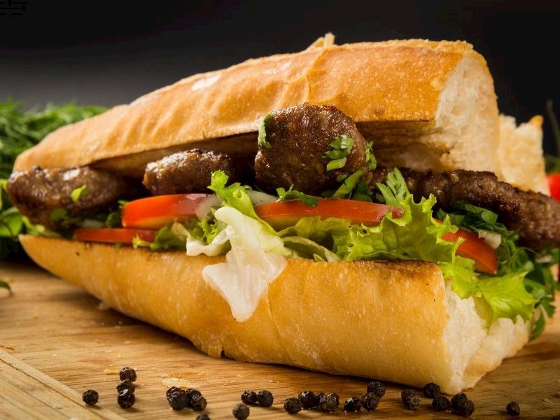 Köfte Sandviç