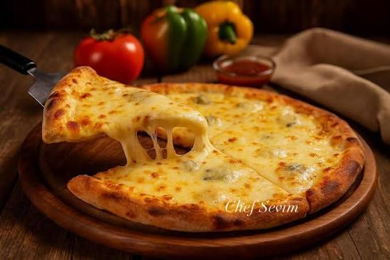 Peynirli Pizza